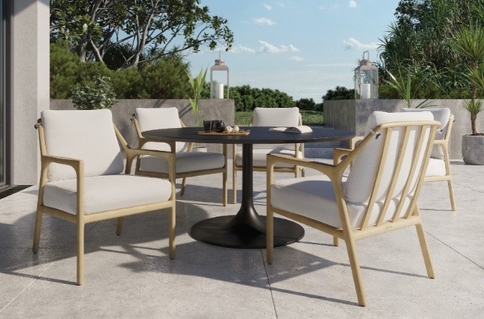 Metal Dining