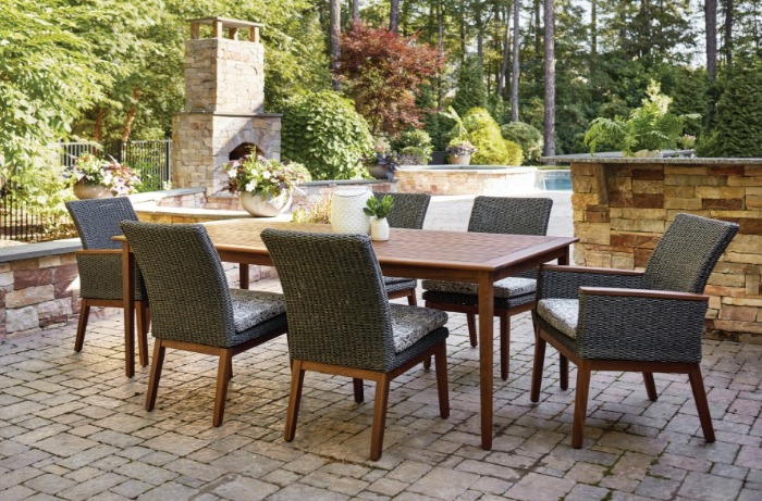 Wicker Dining